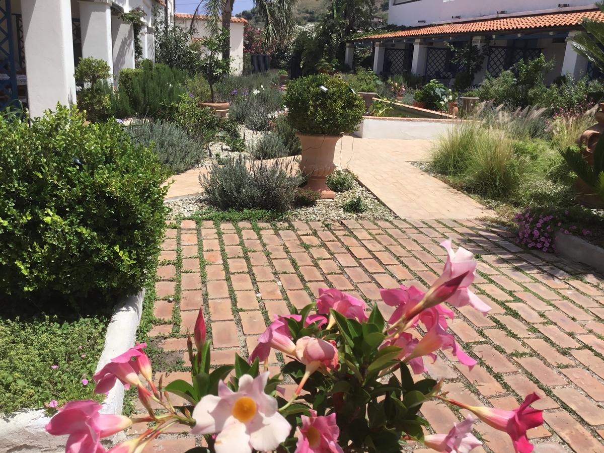 Villaggio Imbesi Cannitello Extérieur photo